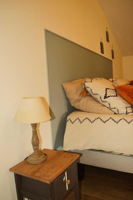Gite A La Ferme Chaleureux Apartment Civrac-de-Blaye ภายนอก รูปภาพ